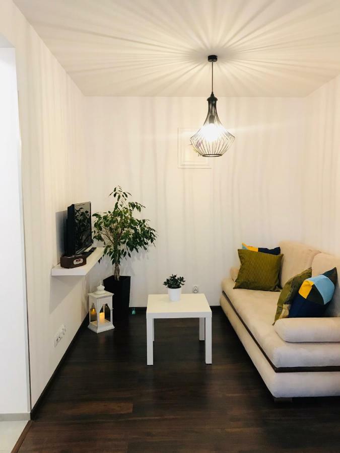Bird House Apartment In The City Center Krakau Buitenkant foto